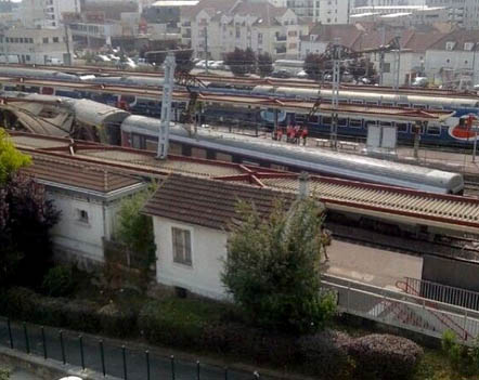 Bretigny-Sur-Orge derailment